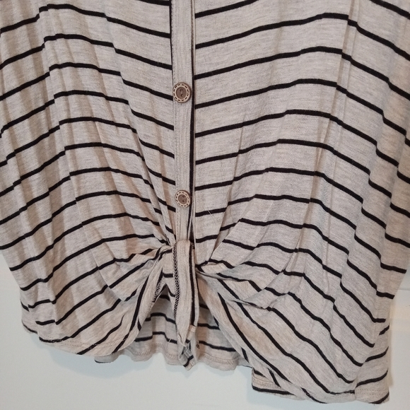 Fantastic fawn beige striped oversized top S - Picture 5 of 9